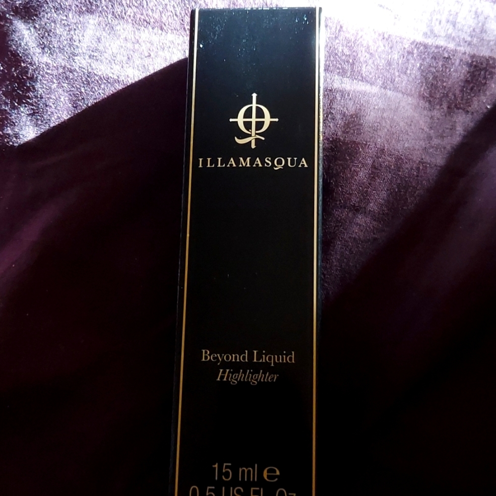 Illamasqua Beyond Liquid Highlighter